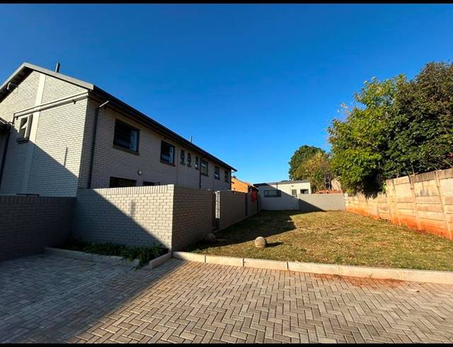 3 BEDROOM TOWNHOUSE FOR SALE IN WONDERBOOM